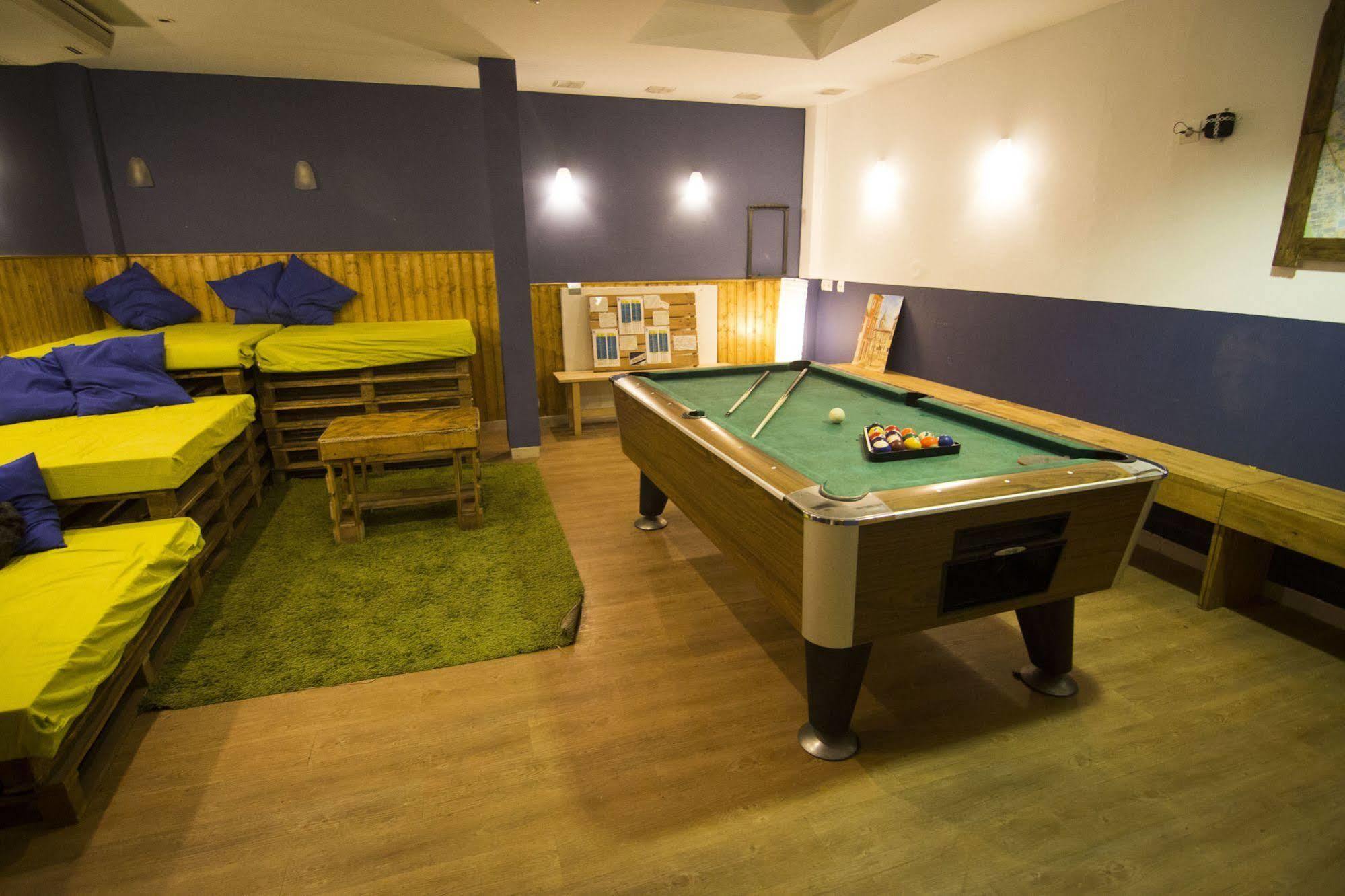 One Sants Hostel